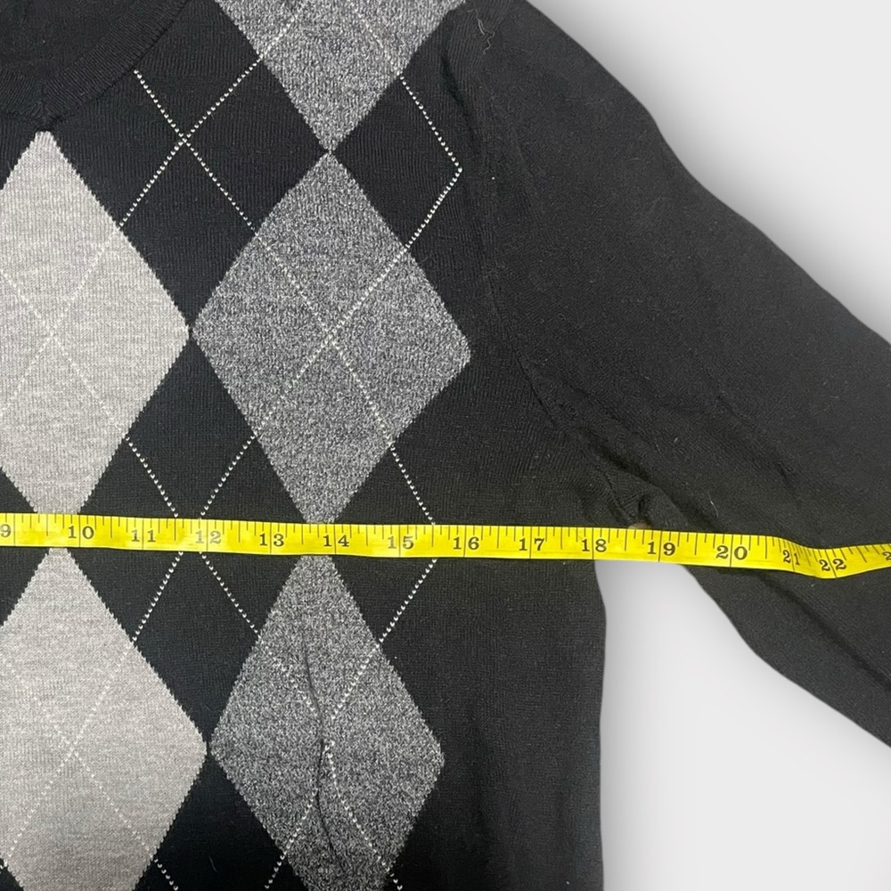 Croft & Barrow men’s small Argyle sweater. 
Black, gray, white. - Picture 5 of 6